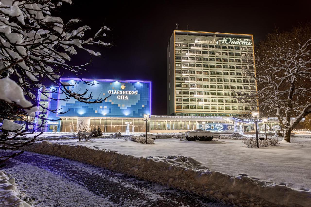 Hotel Sanatory Yunost Ratamka Exterior foto